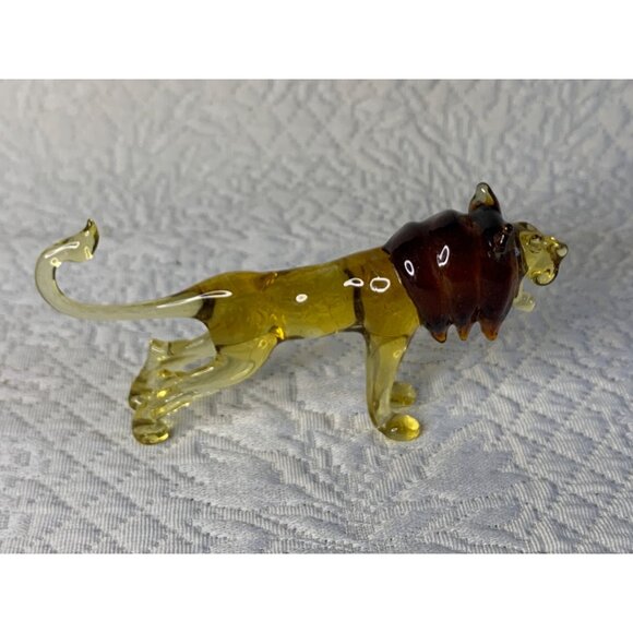Blown Glass Lion Amber figure Vintage 2.5 inch tall - Picture 4 of 13